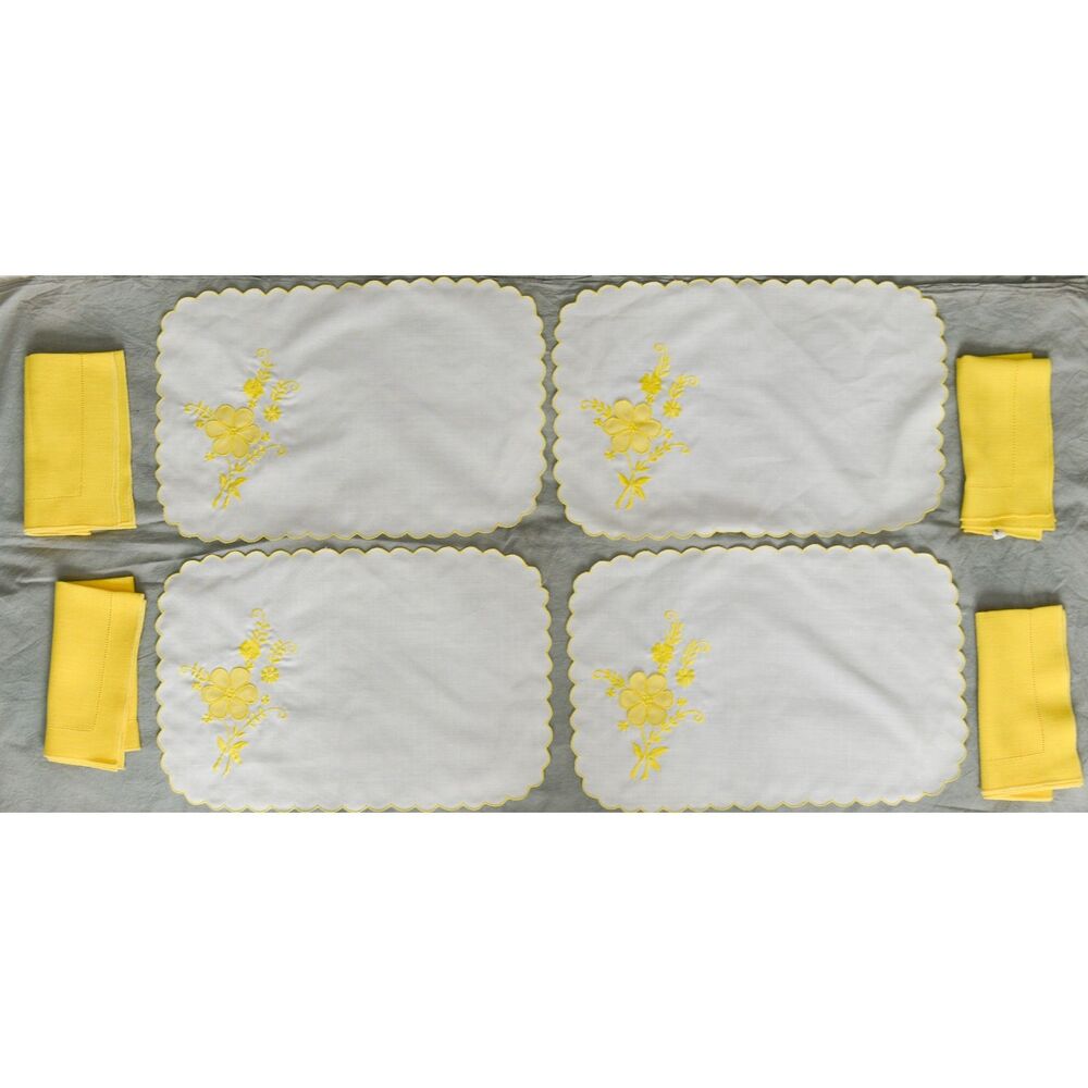 Set of 4 VTG Yellow Scalloped Embroidered Floral Placemats + Hemstitched Napkin